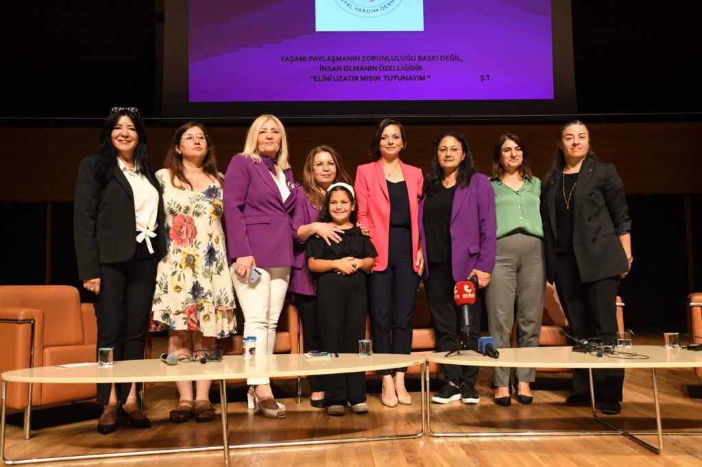 Başkan Kınay: Karabağlar’da kadının sesini daha çok duyuracağız